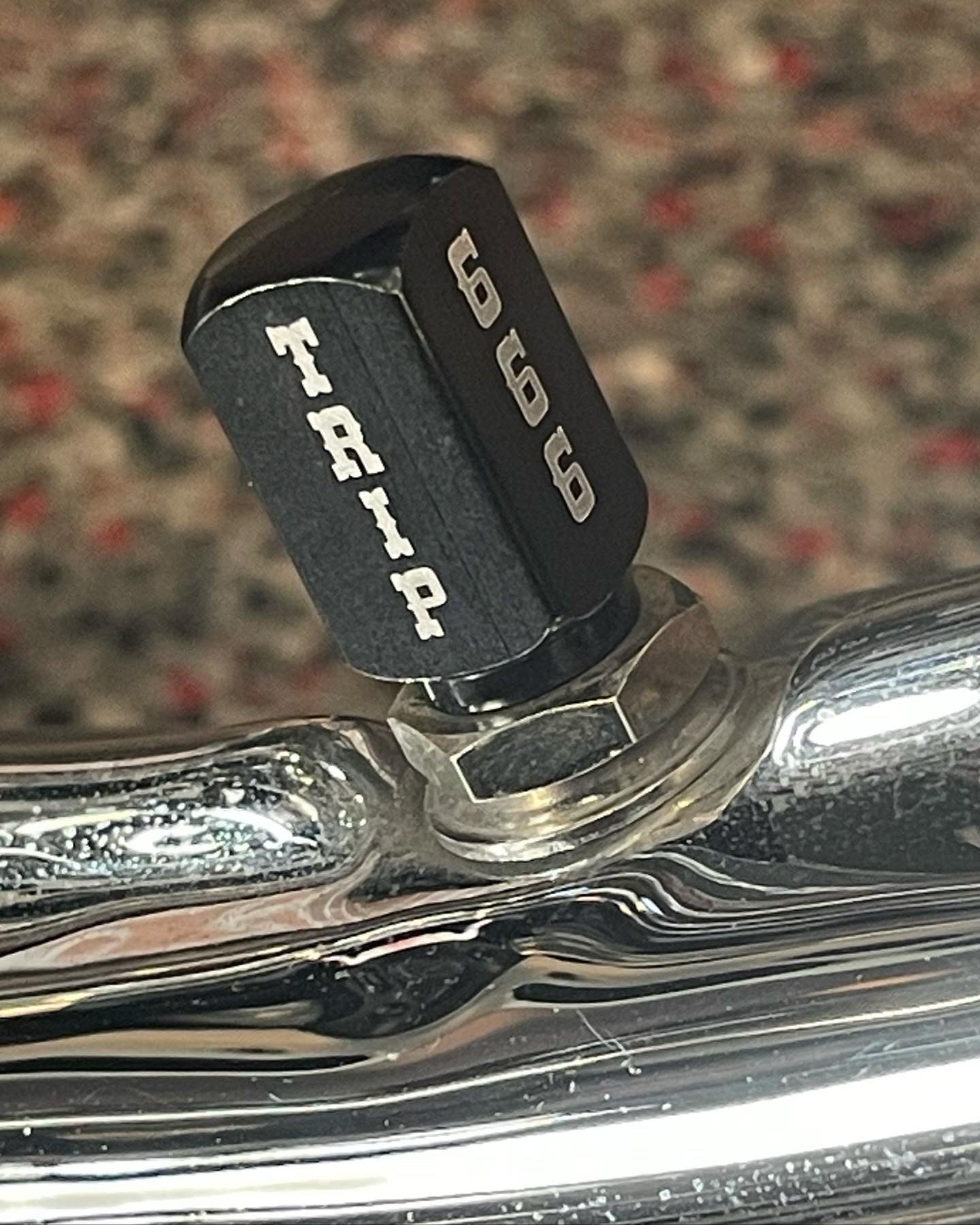 666 Valve stem caps