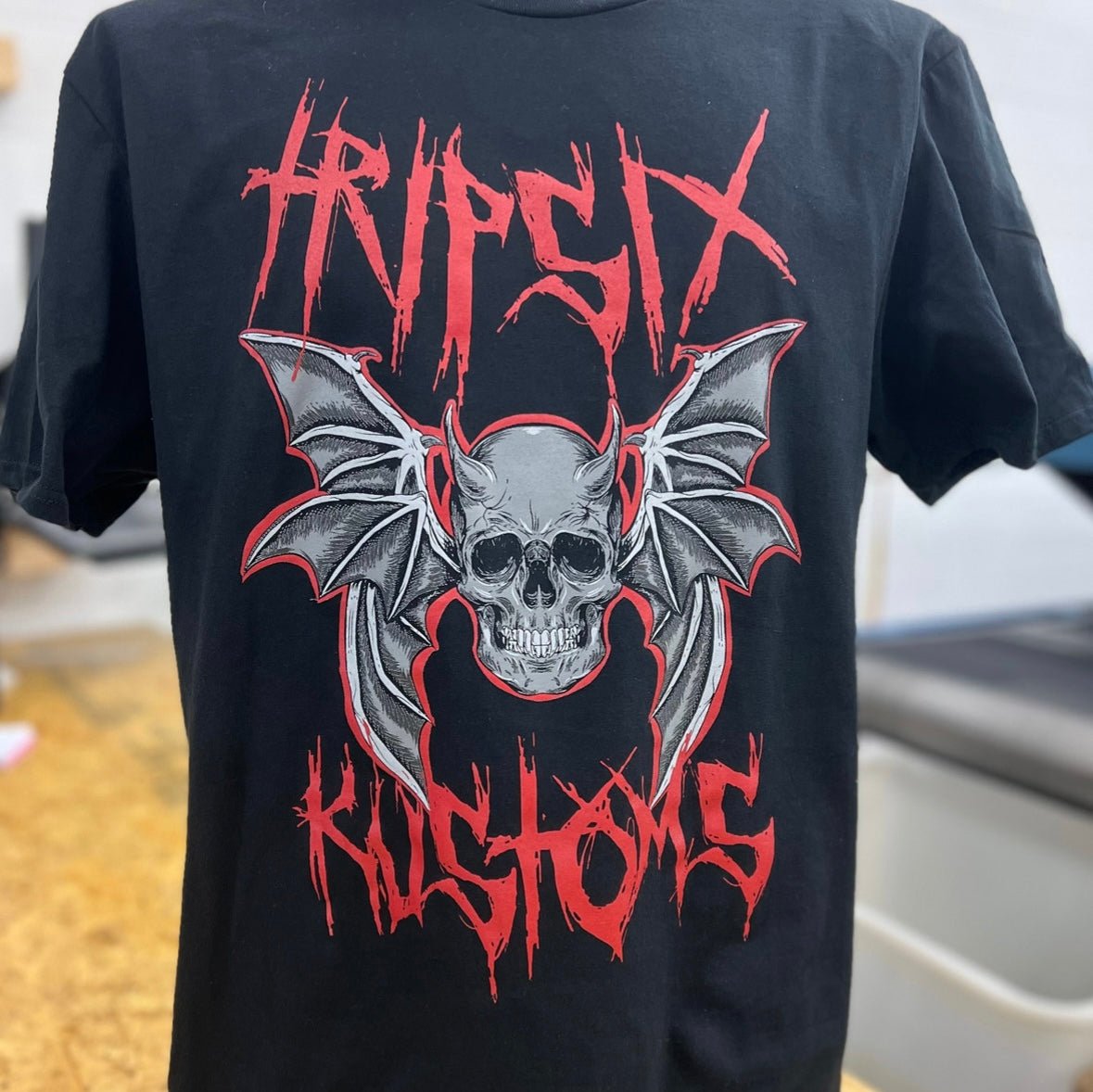 Tripsix Bat Skull T-shirt