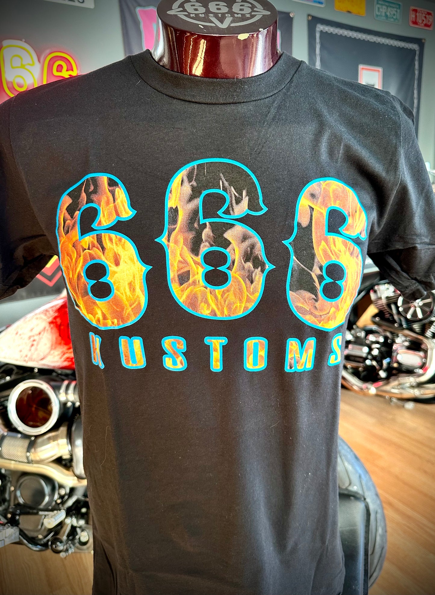 666 Kustoms Flames T-shirt