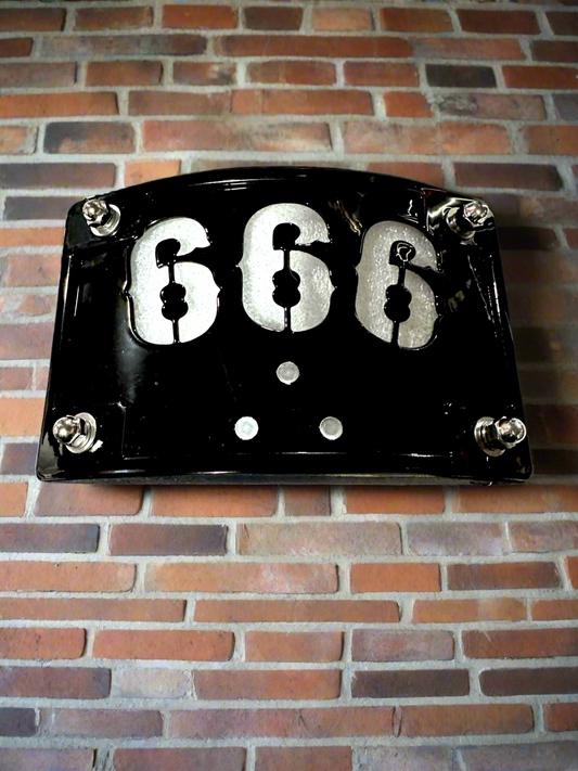 666 Laydown plate